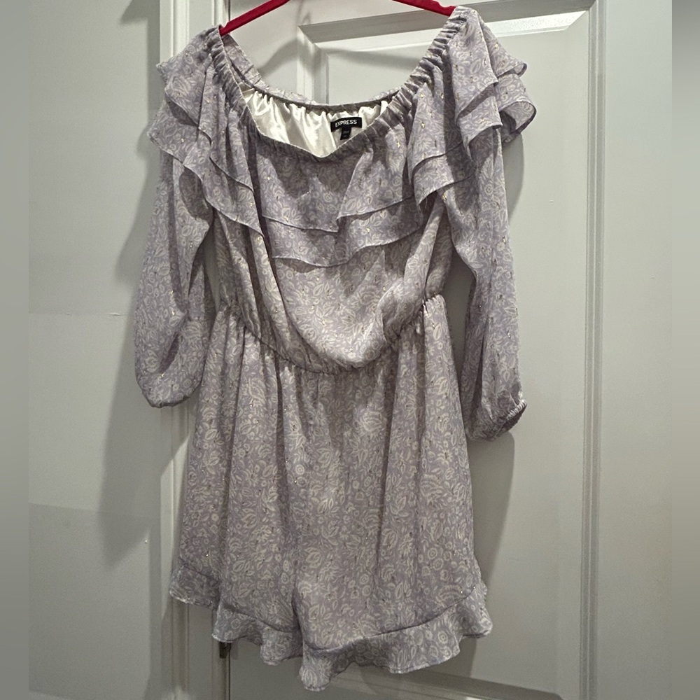 Express Romper, size Medium. Shorts, long sleeved, ruffle front.